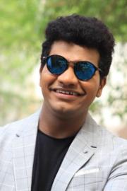 Jabardasth Kalla Avinash Image